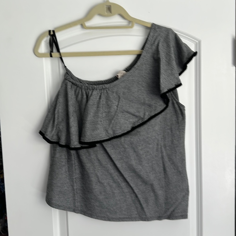 Loft one shouldered black striped ruffled top medium